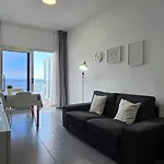 Beachside Comfort Las Canteras
